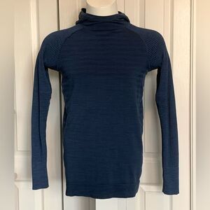 Lululemon Men's Navy Blue Sweater